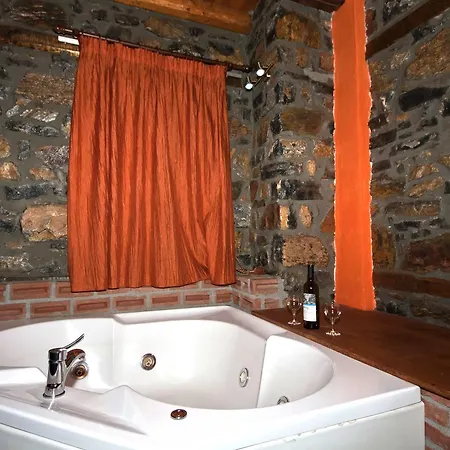 Traditional Siantsis Guest house Agios Athanasios (Pella)